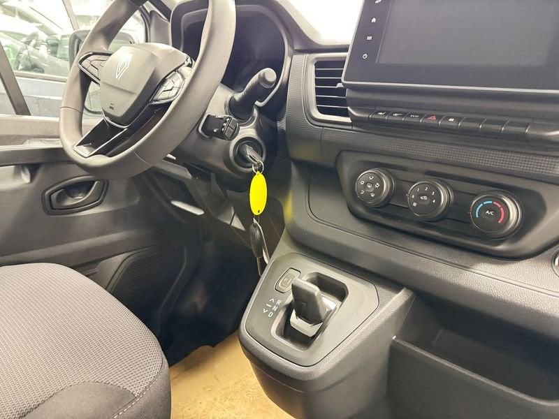 Renault Trafic PRONTA CONSEGNA !!! TRAFFIC DOPPIA CABINA PASSO LUNGO CAMBIO AUTOMATICO T29 2.0 BluedCi 170CV EAG9