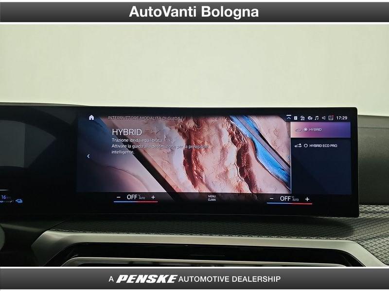 BMW Serie 3 330e Touring xdrive MSport Pro auto