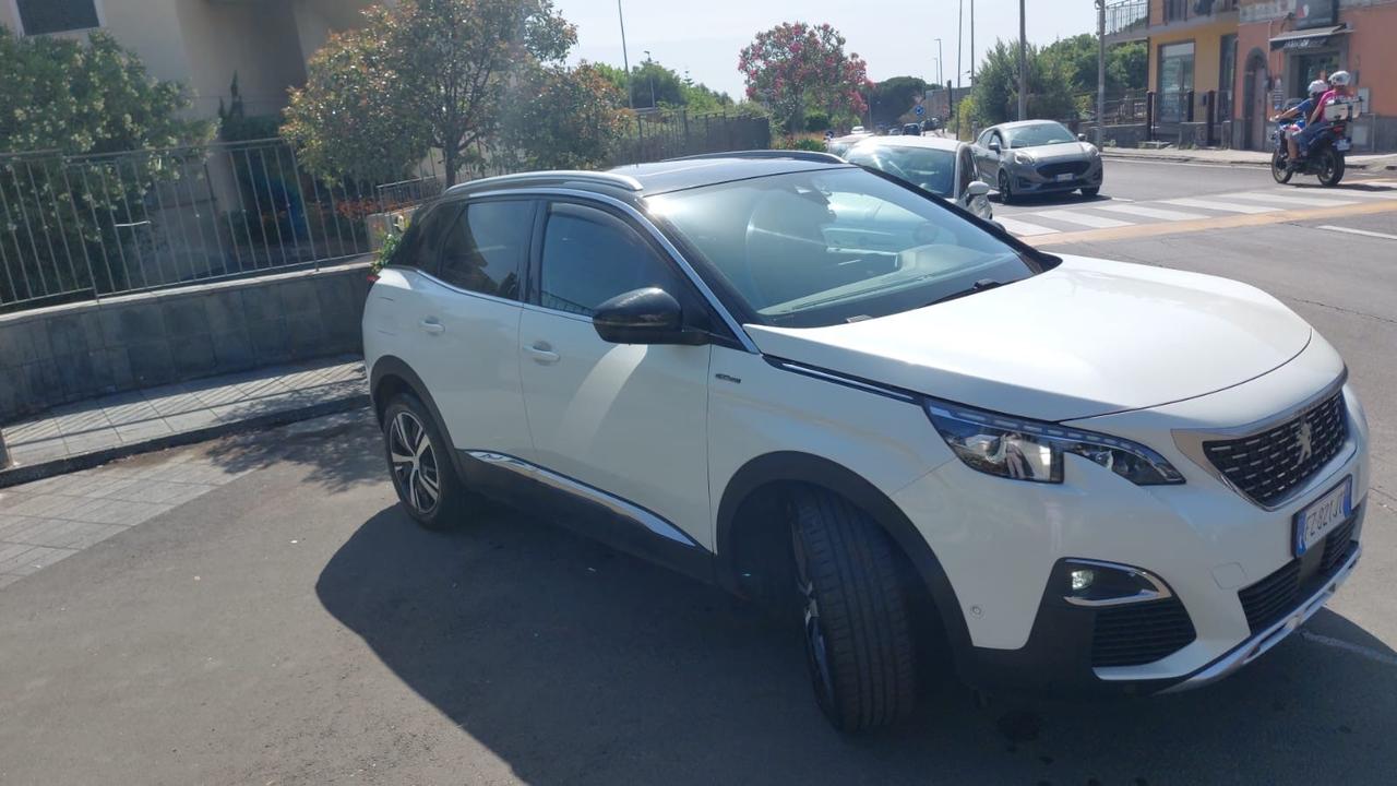 Peugeot 3008 BlueHDi 130 S&S EAT8 Allure