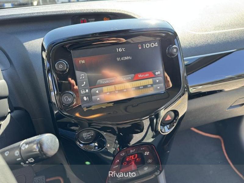 Toyota Aygo 1.0 VVT-i x-wave orange