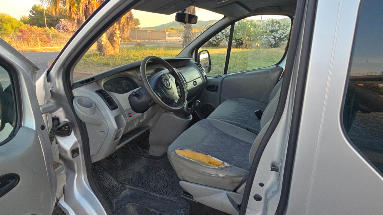 Opel Vivaro 29 1.9 CDTI/100CV PL-TN Combi