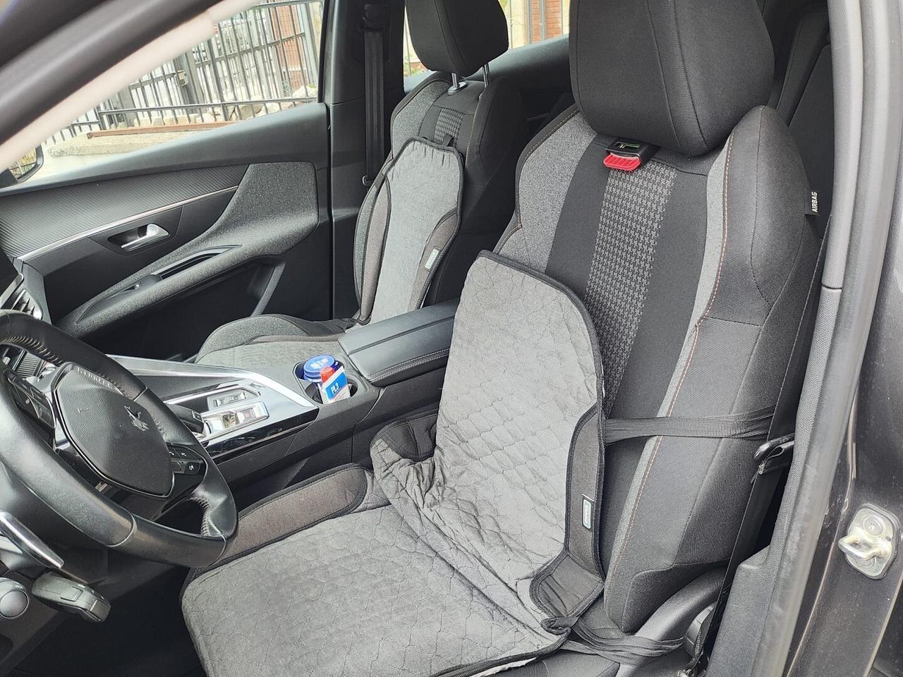 PEUGEOT NEW 3008 - HDI navi led clima