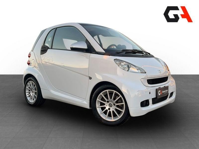 smart fortwo fortwo 1000 52 kW MHD coupé passion