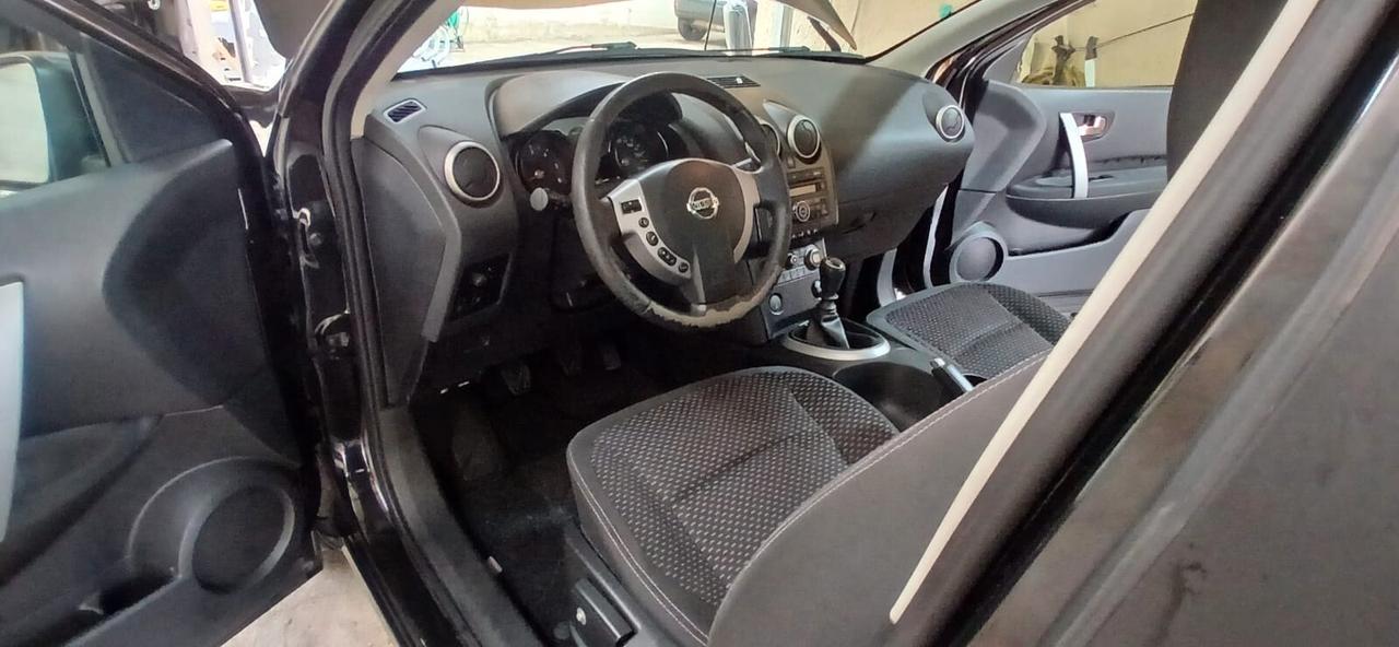 Nissan Qashqai 1.5 dCi Visia - 2008