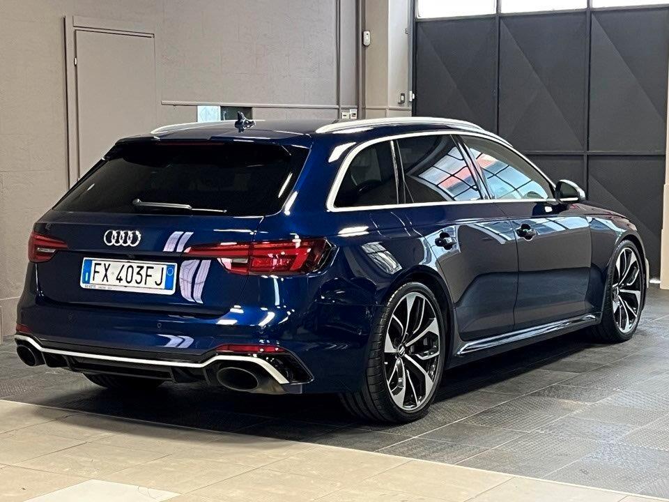 Audi RS4 Avant 2.9 tfsi quattro 450cv tiptronic