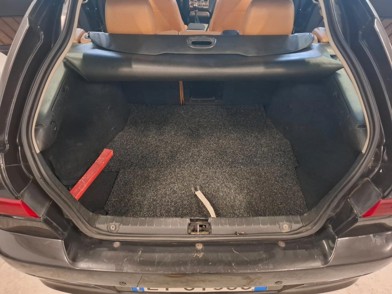 Alfa Romeo 156 1.9 JTD 16V Sportwagon T.I.