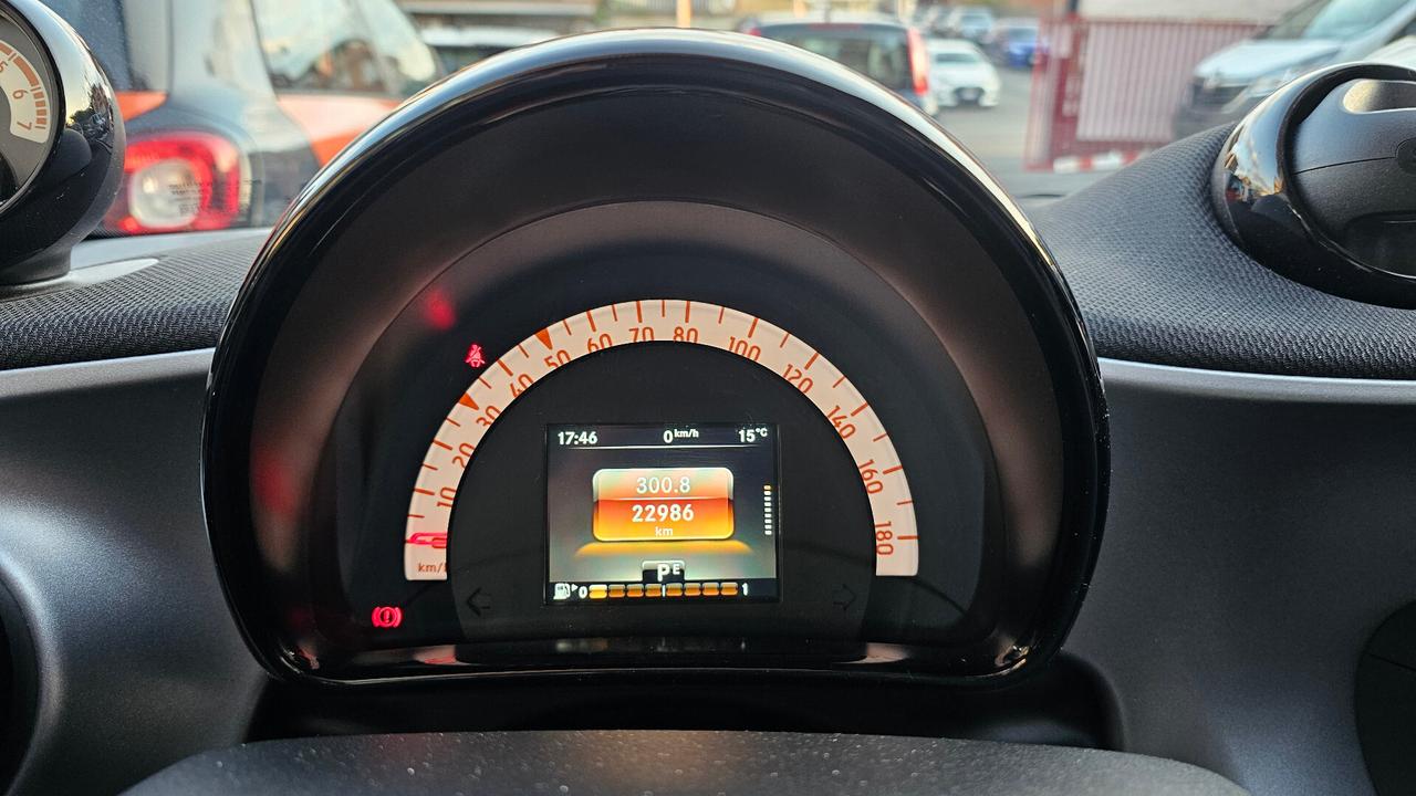 Smart ForFour 90 0.9 Turbo twinamic Passion UNIPRO NAV ANDROID TAGL UFF LED