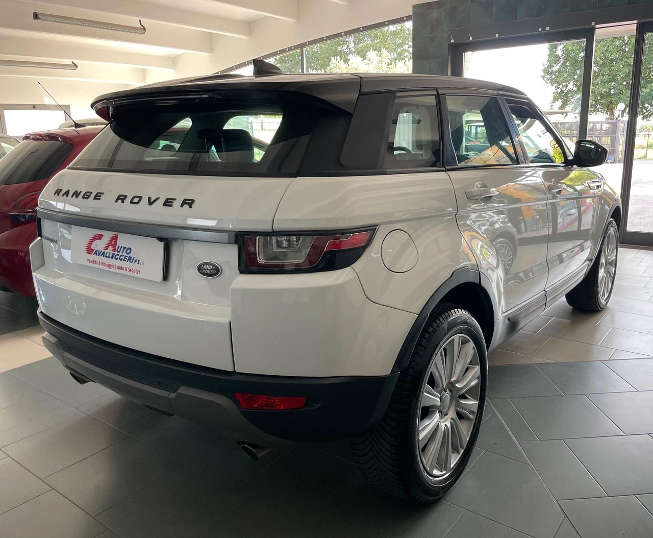 Land Rover Range Evoque 2.0 TD4 150 CV 5p. Pure