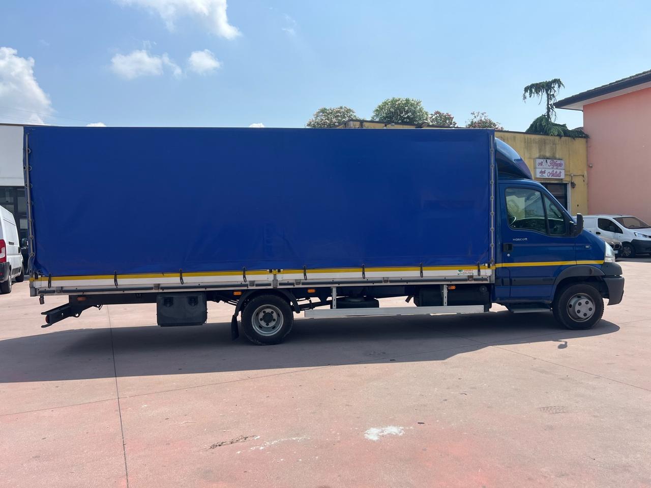 Renault Master T35/150 2.5 dCi PC-TN Mbs.Gen.
