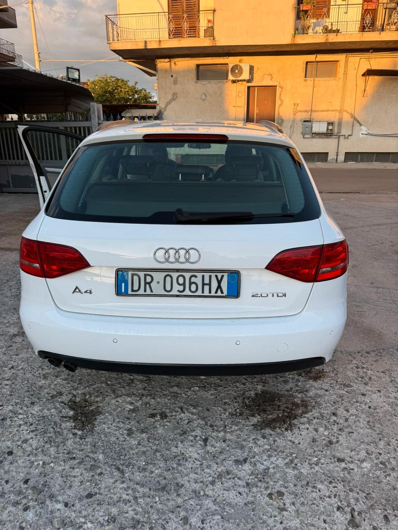 Audi A4 Avant 2.0 TDI 143CV F.AP.