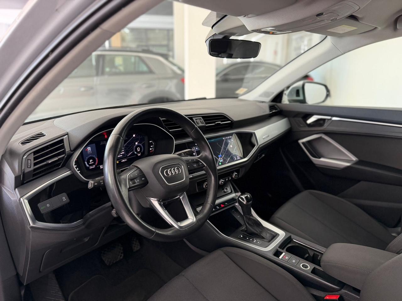 Audi Q3 35 TDI S tronic