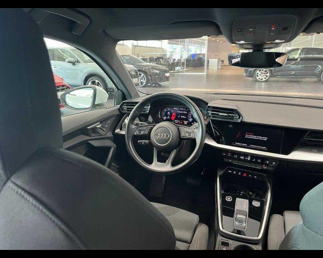 AUDI A3 SPB 30 TDI S tronic S line edition