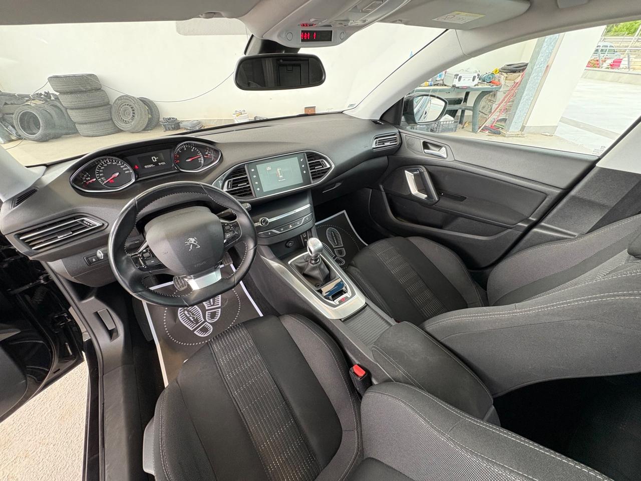 Peugeot 308 BlueHDi 120 S&S Allure TETTO PANORAMICO