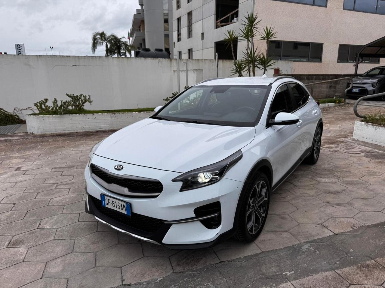 KIA XCEED 1.0 GPL 120CV SUPER ACCESSORIATA