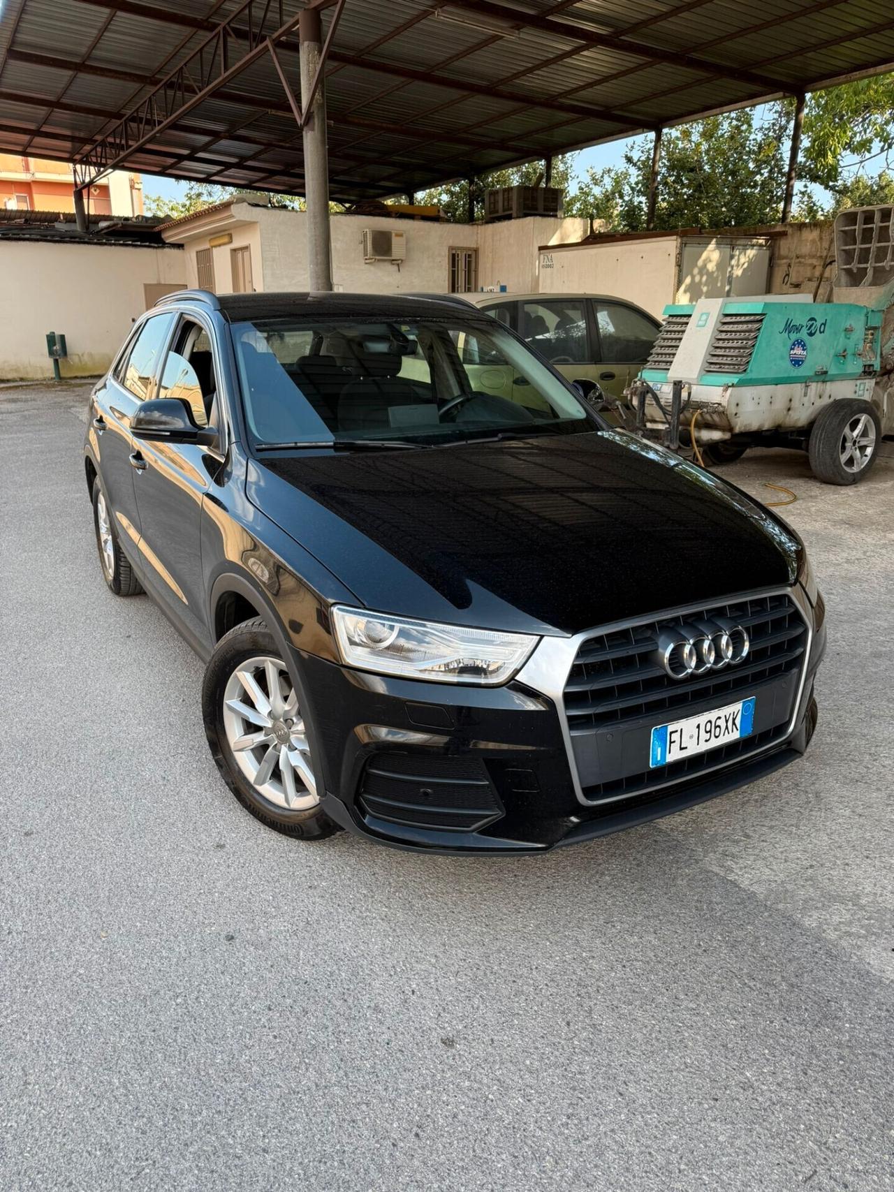 Audi Q3 2.0 TDI 150 CV Automatica Navigatore