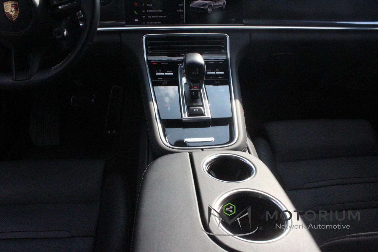 Porsche Panamera 4E HYBRID PLATINUM EDITION