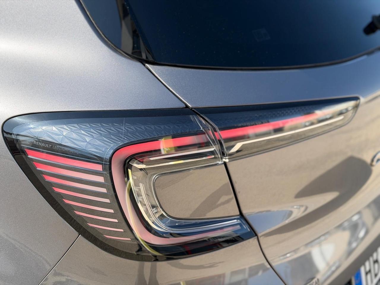 Renault Captur ECO-G 100 CV Techno 2025