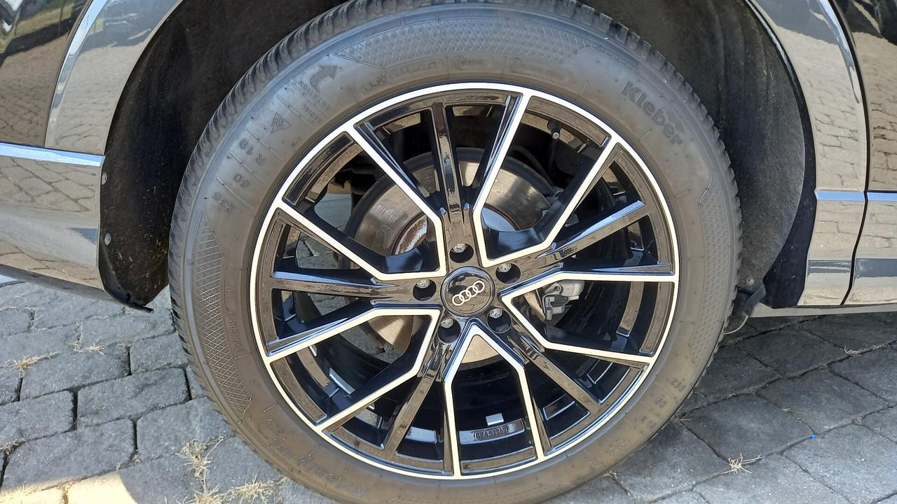 Audi Q3 SPB 35 TDI S tronic line edition