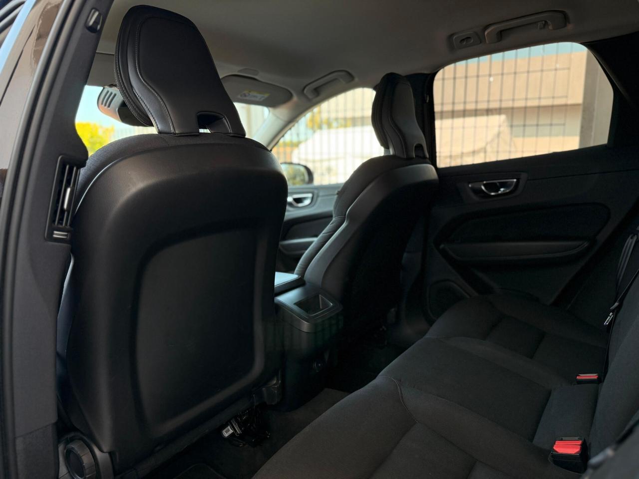 Volvo XC 60 XC60 B4 (d) AWD Geartronic Inscription