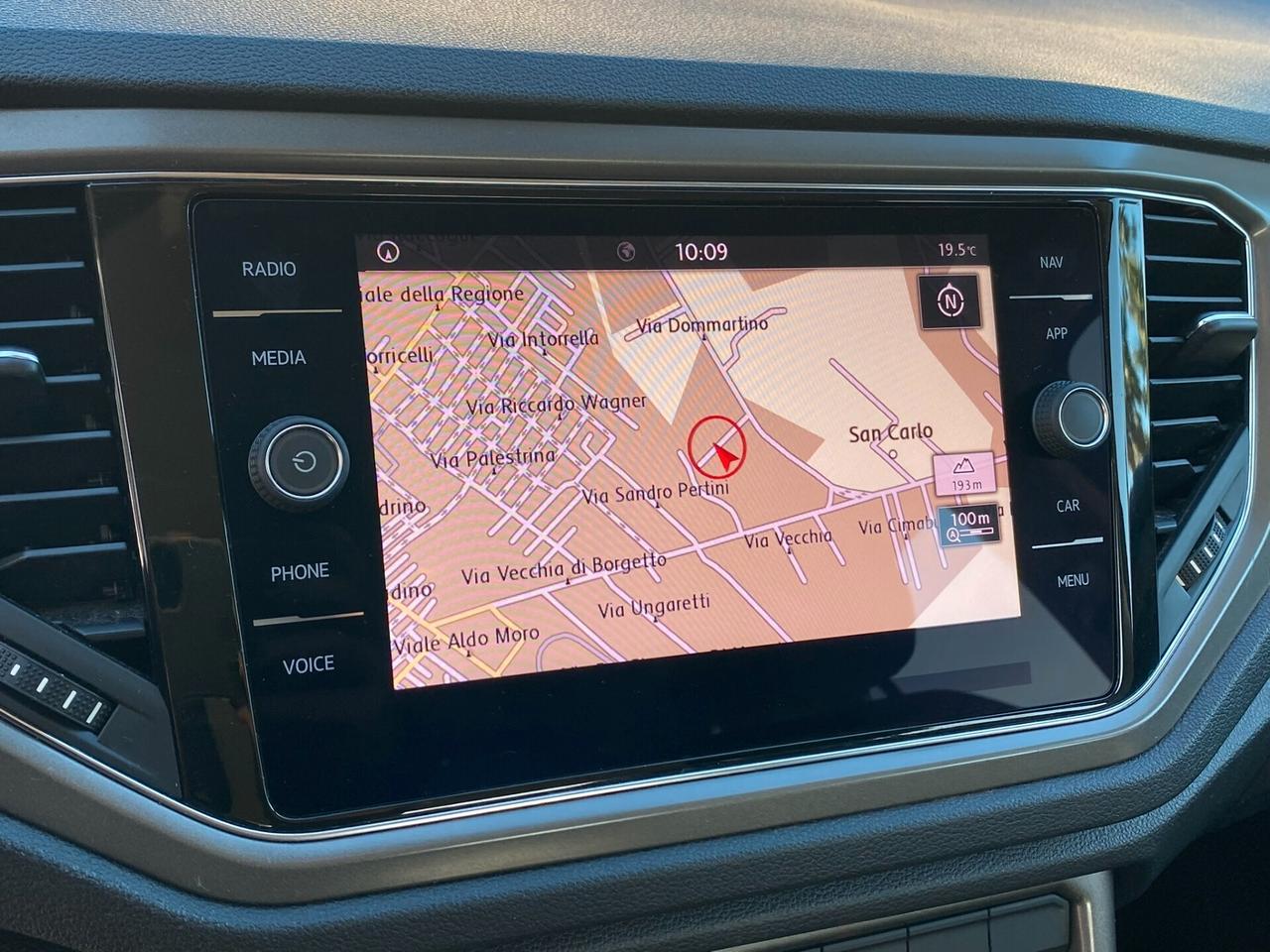 Volkswagen T-Roc Business 1.6 TDI 116CV