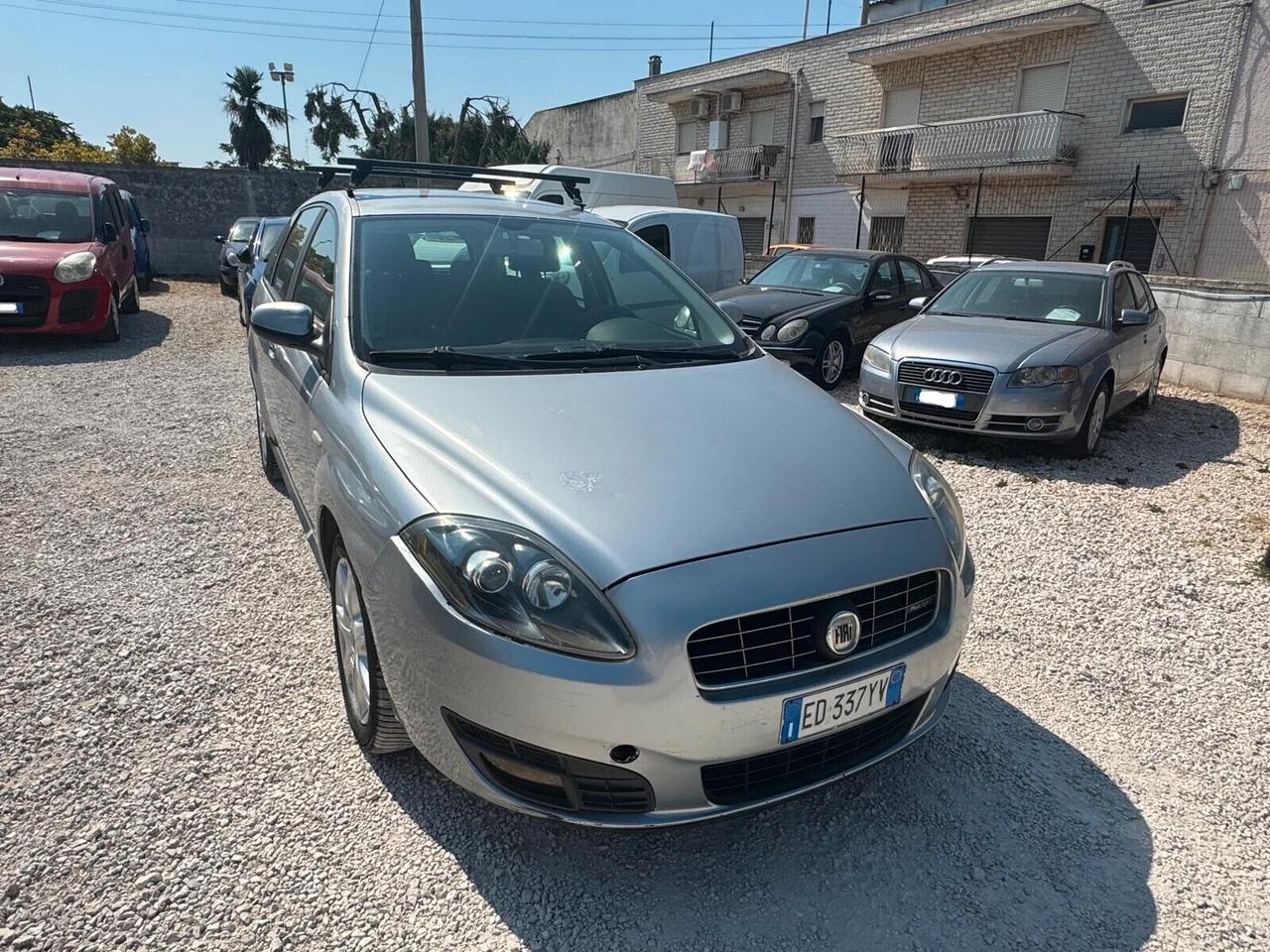 Fiat Croma 1.9 Multijet Emotion