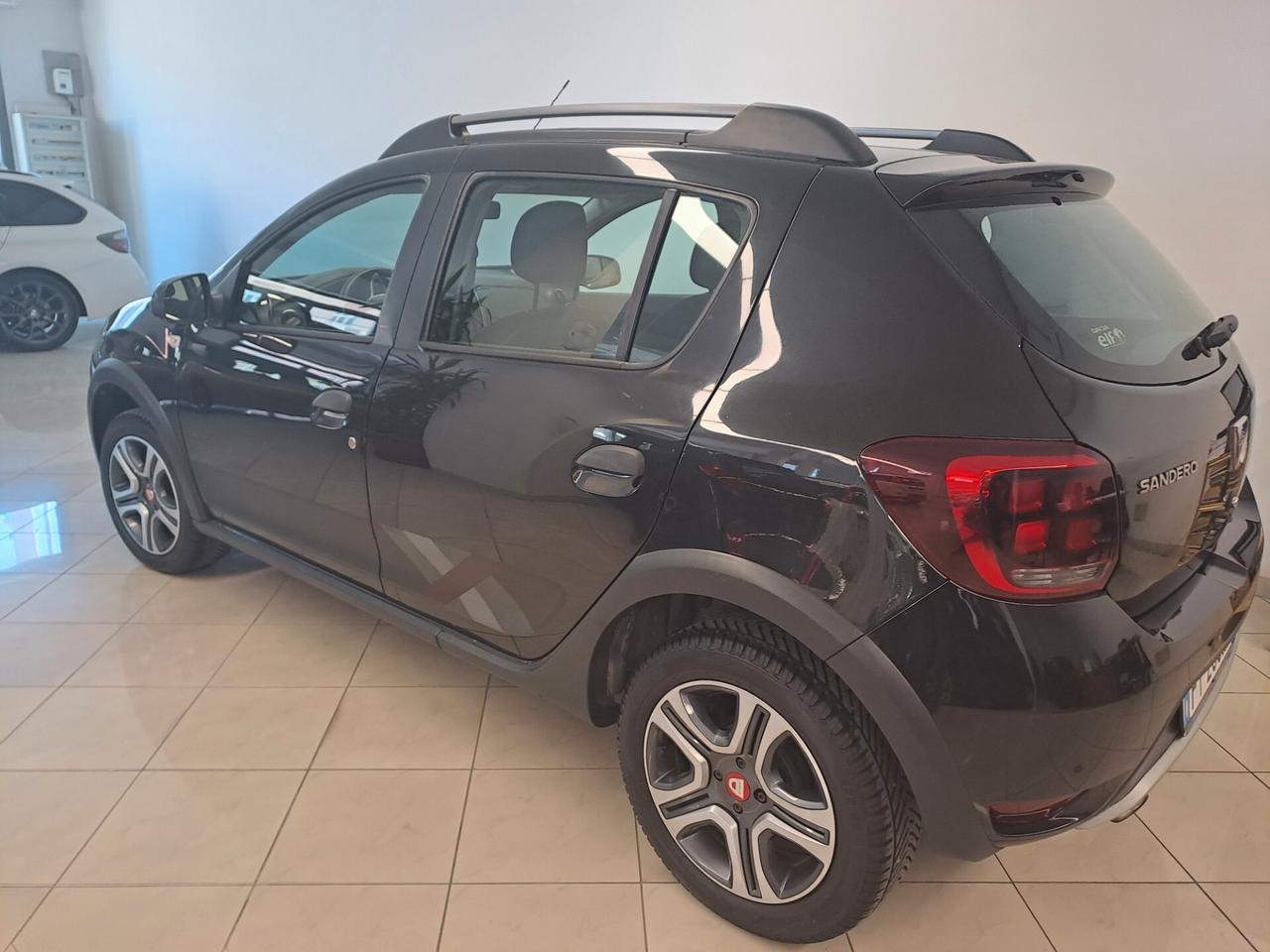 Dacia Sandero 0.9 TCe 12V TurboGPL 90CV Start&Stop Essential