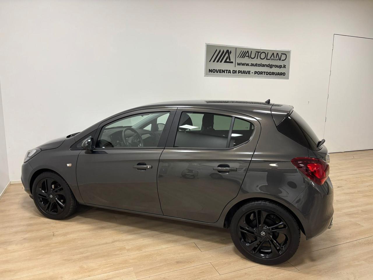 Opel Corsa 1.4 90CV Start&Stop aut. 5 porte 10.500 KM!!