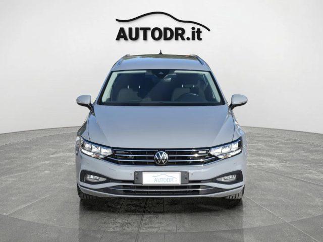 VOLKSWAGEN Passat Variant 2.0 TDI EVO DSG Business Fari LED, Navi, Ambient