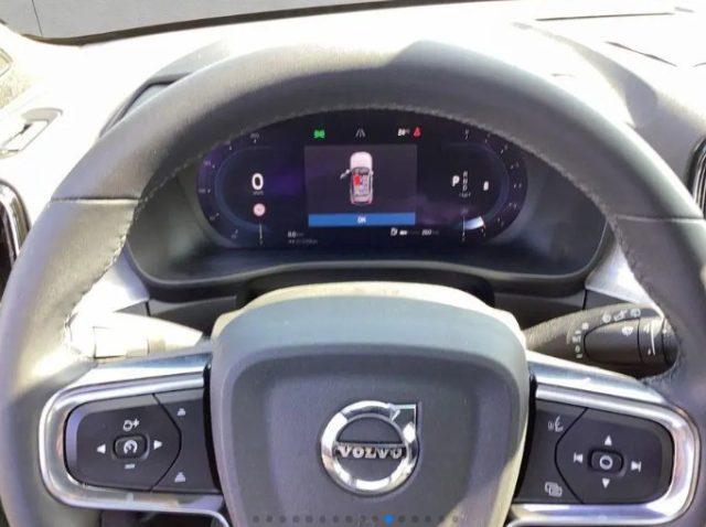 VOLVO XC40 B3 automatico Core N1
