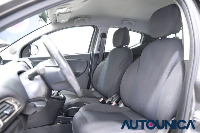 LANCIA Ypsilon 1.2 69 CV 5 PORTE S&S GOLD NEOPATENTATI