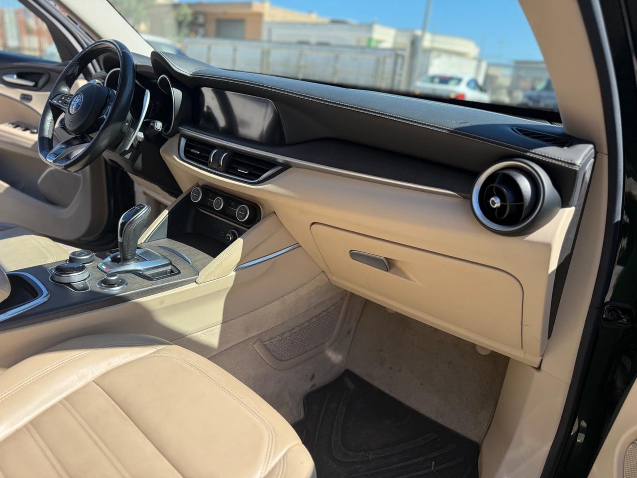Alfa Romeo Stelvio 2.2 Turbodiesel 210 CV AT8 Q4 Veloce Tì
