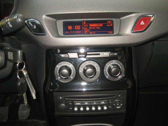 CITROEN C3 PURETECH 82 SELECTION