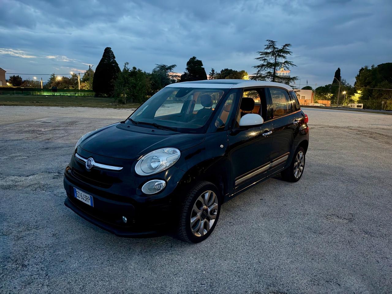 Fiat 500L Natural Power benzina metano TETTO PANORAM