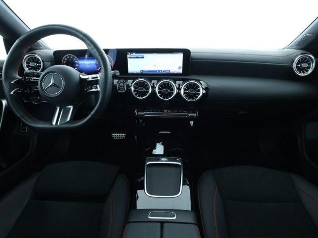 MERCEDES-BENZ CLA 200 d Automatic Shooting Brake AMG Line Premium