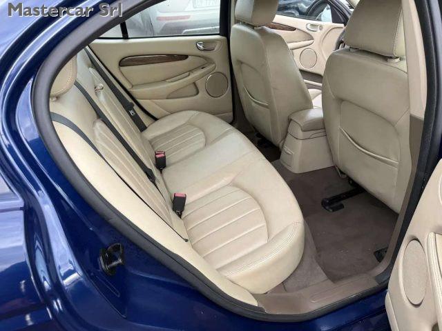 JAGUAR X-Type X-Type Berlina 3.0 V6 Executive CN991GX