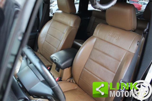 JEEP Wrangler Unlimited 3.6 V6 Sahara Auto con gancio traino