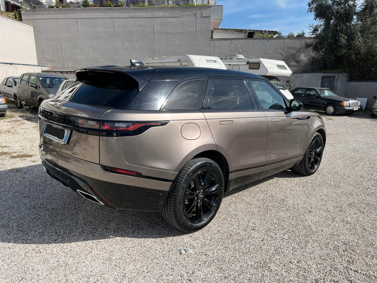 Land Rover Range Velar 2.0D I4 180 CV R-Dynamic HSE