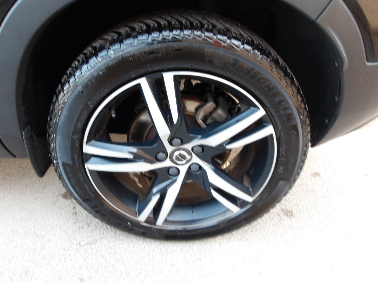 Volvo XC40 2.0 d3 R-design awd