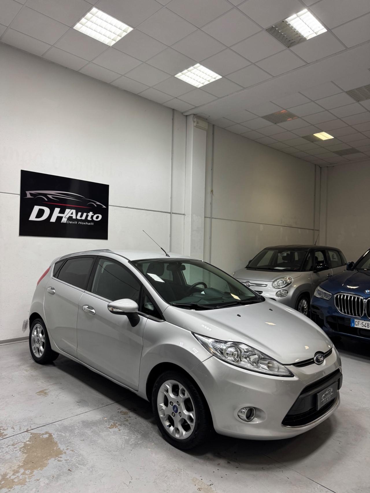 Ford Fiesta 1.4 5p. Bz.- GPL Titanium