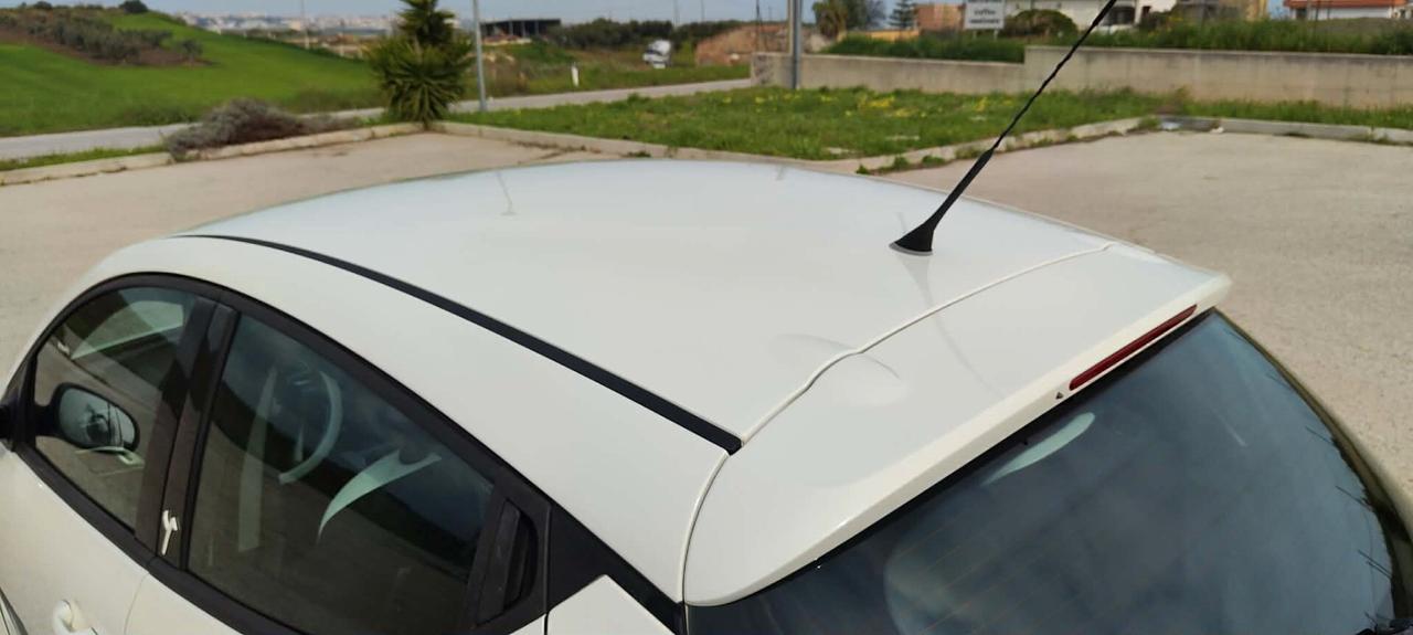 Lancia Ypsilon 0.9 TwinAir 85 CV 5 porte Metano Ecochic Elefantino