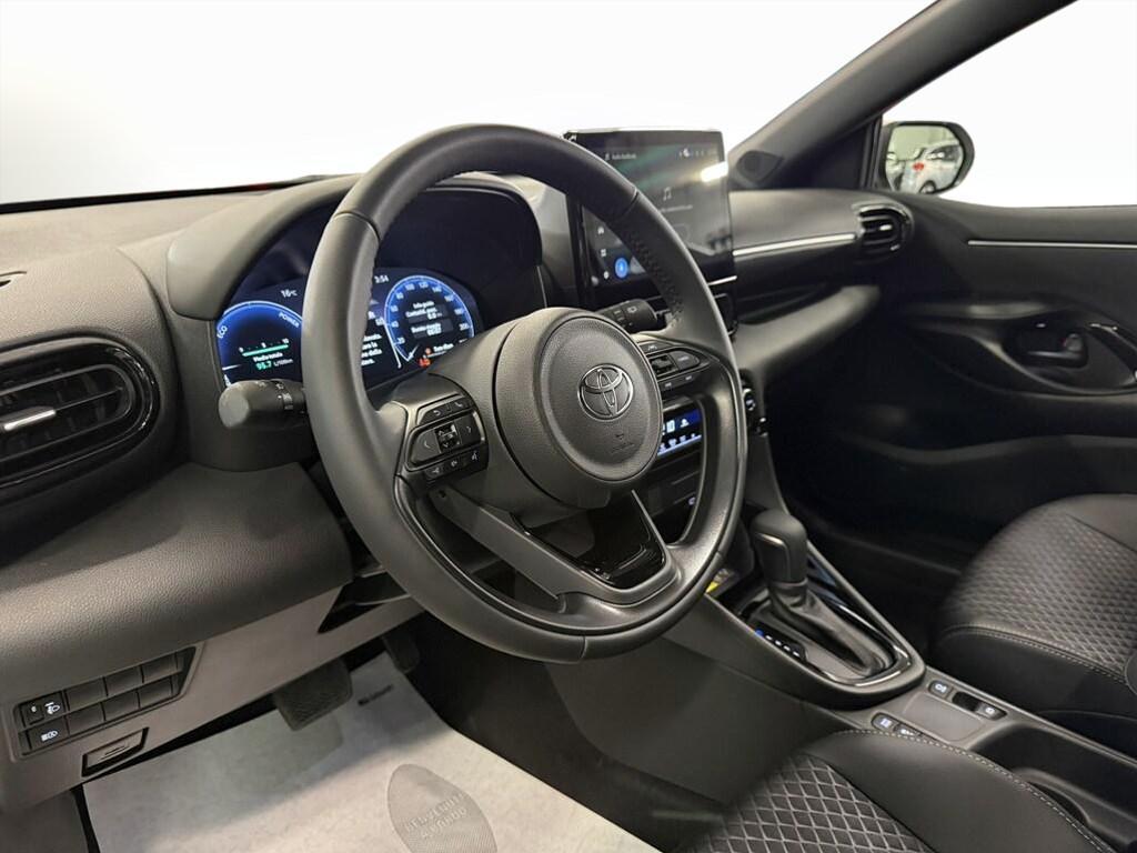 Toyota Yaris 1.5 Hybrid 130 Lounge E-CVT