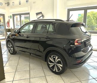 Volkswagen T-Cross 1.0 TSI 110 CV R-line
