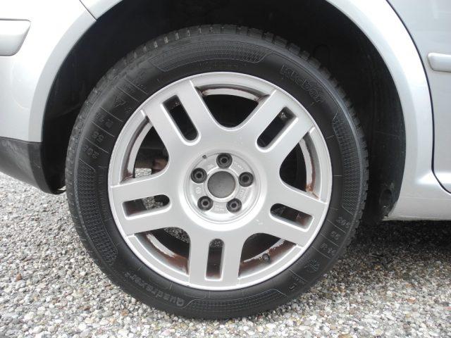 VOLKSWAGEN Golf 1.6 16v 105cv 5p. Comfortline - OK NEOPATENTATI