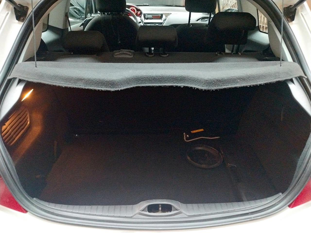 Peugeot 208 1.2 82 CV 3 porte Access GPL
