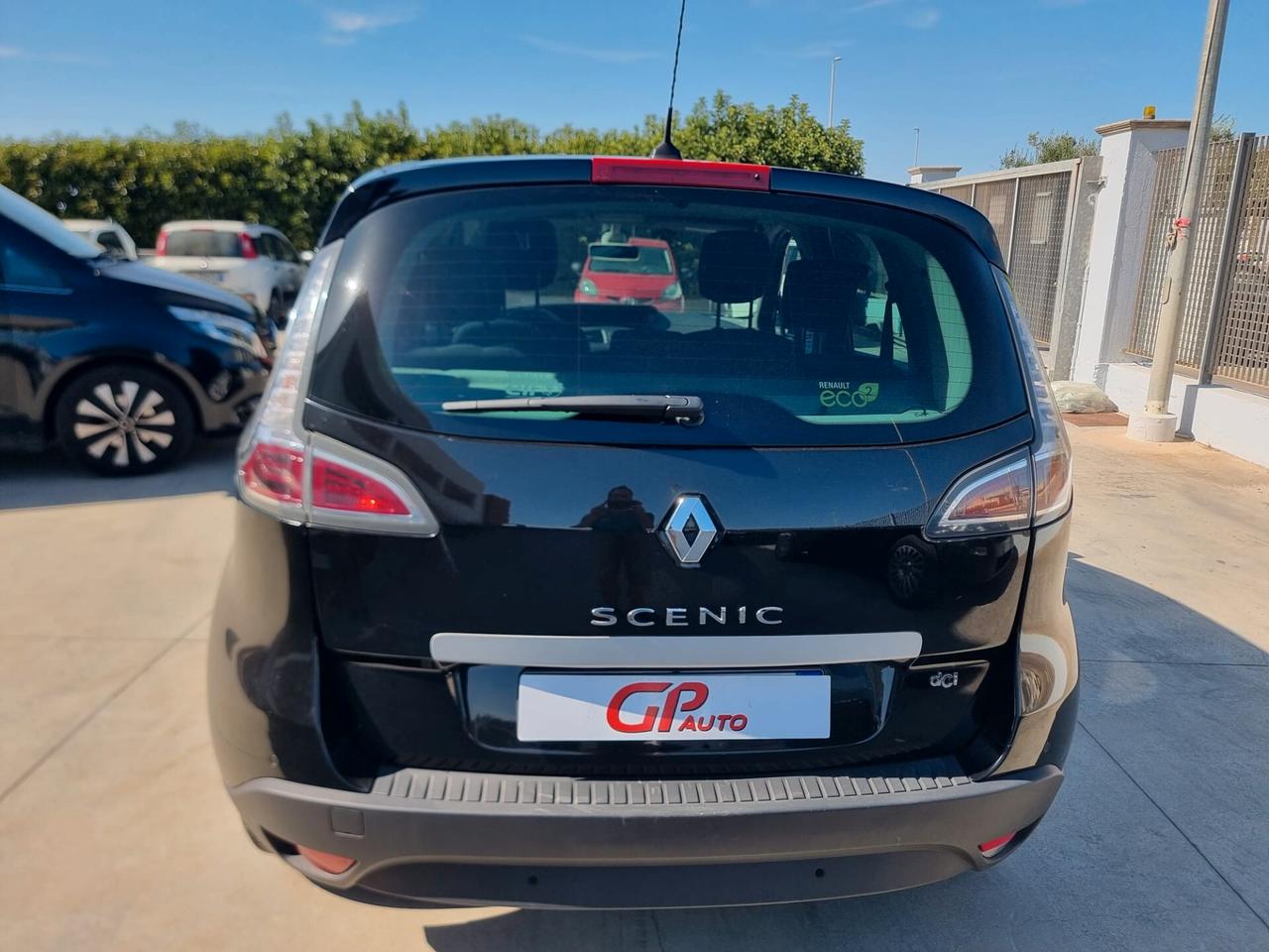 Renault Scenic Scénic XMod dCi 110 CV EDC Limited