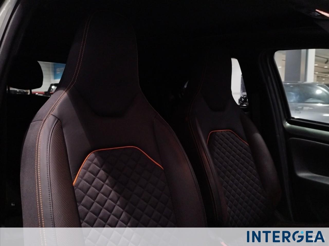 TOYOTA Aygo X 1.0 Lounge 72cv