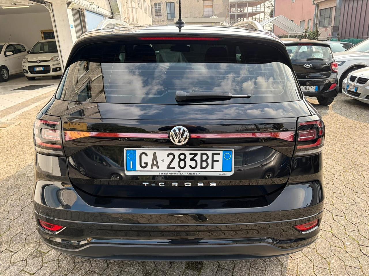 Volkswagen T-Cross 1.0 TSI 115 CV R-LINE BMT*EURO6*NEOPATENTATI