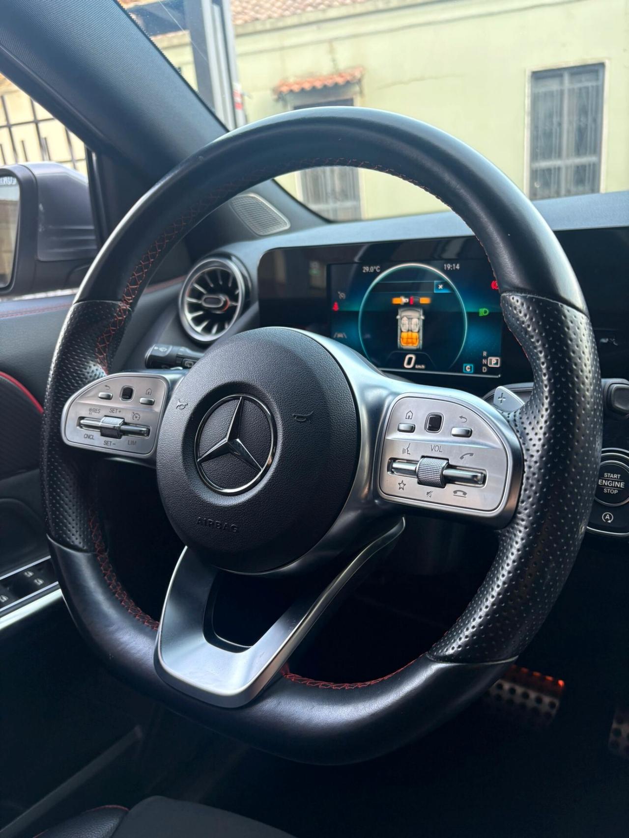 Mercedes-benz GLA 200 d Automatic Premium