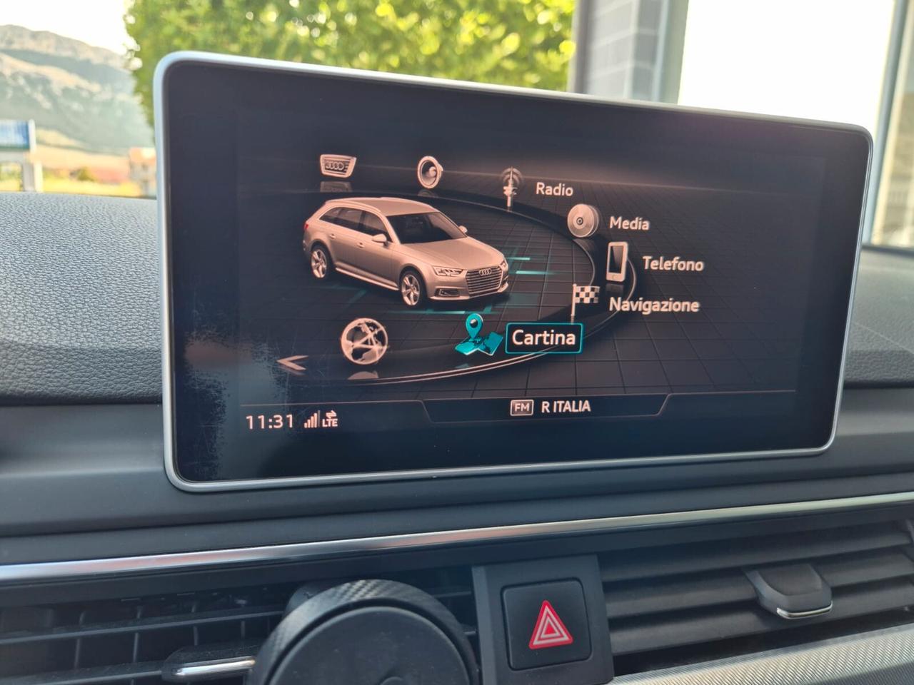 Audi A4 Avant 40 TDI S tronic line edition
