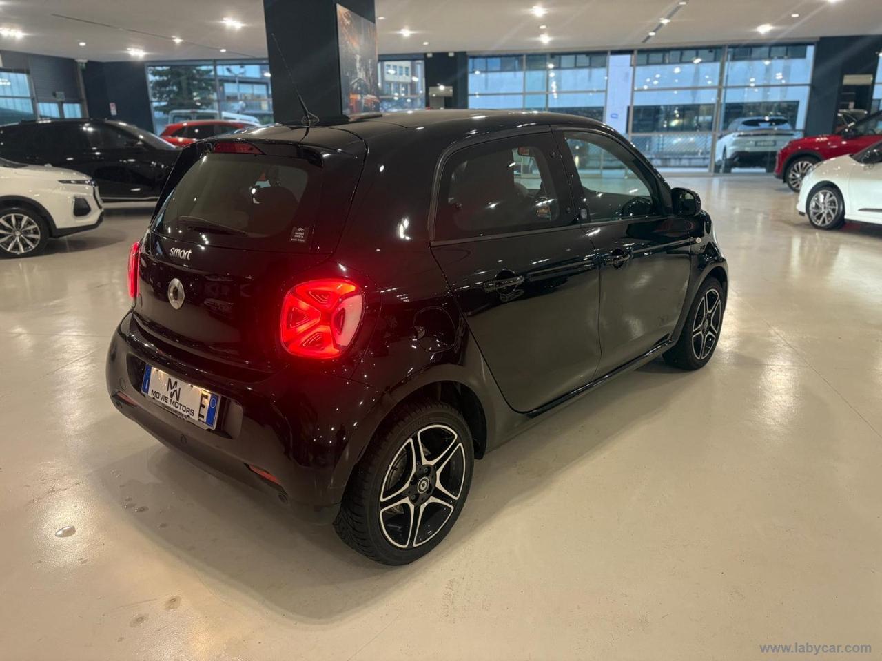 SMART forfour EQ Pulse